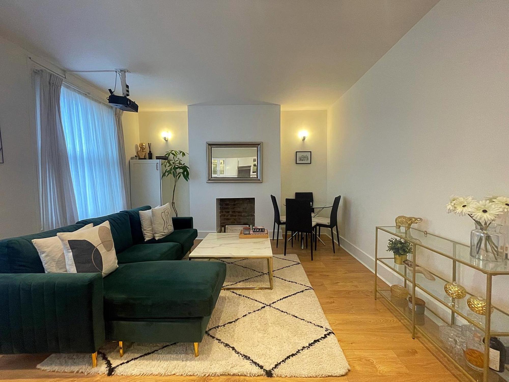 Queen Bedroom In Maida Vale London Ngoại thất bức ảnh